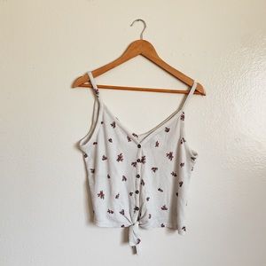 Wild Fable Tie Front Tank